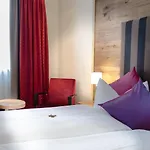 Post 4* Burghausen