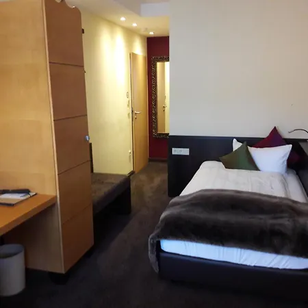 Post Hotel Burghausen