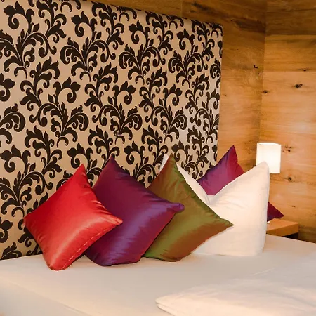 Post Hotel Burghausen