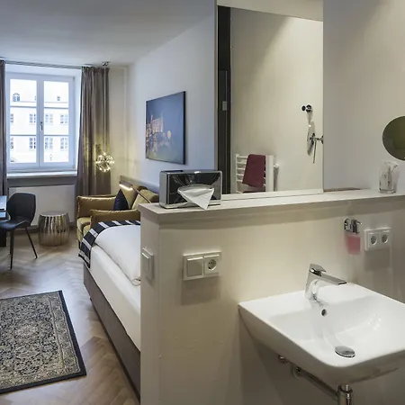 Post Hotel Burghausen