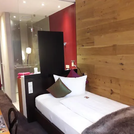 Post 4* ブルクハウゼン