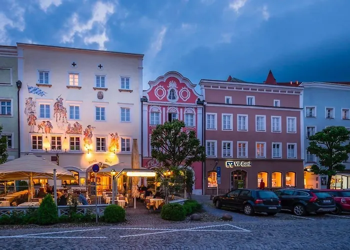 Post Hotel Burghausen